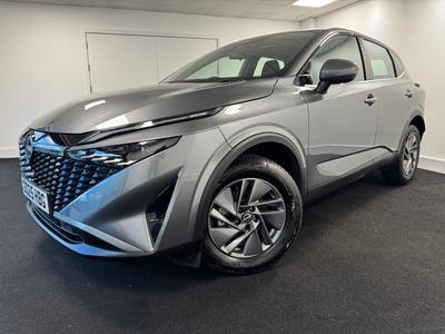 Used 2025 Nissan Qashqai 1.3 DIG-T MHEV Acenta Premium SUV 5dr Petrol Hybrid Manual Euro 6 (s/s) (140 ps) at Hodgson Car Sales