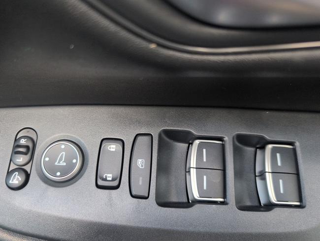 Honda ZR-V Photo 5a3e6d8e-6004-4943-9166-35c5794977cf.jpg