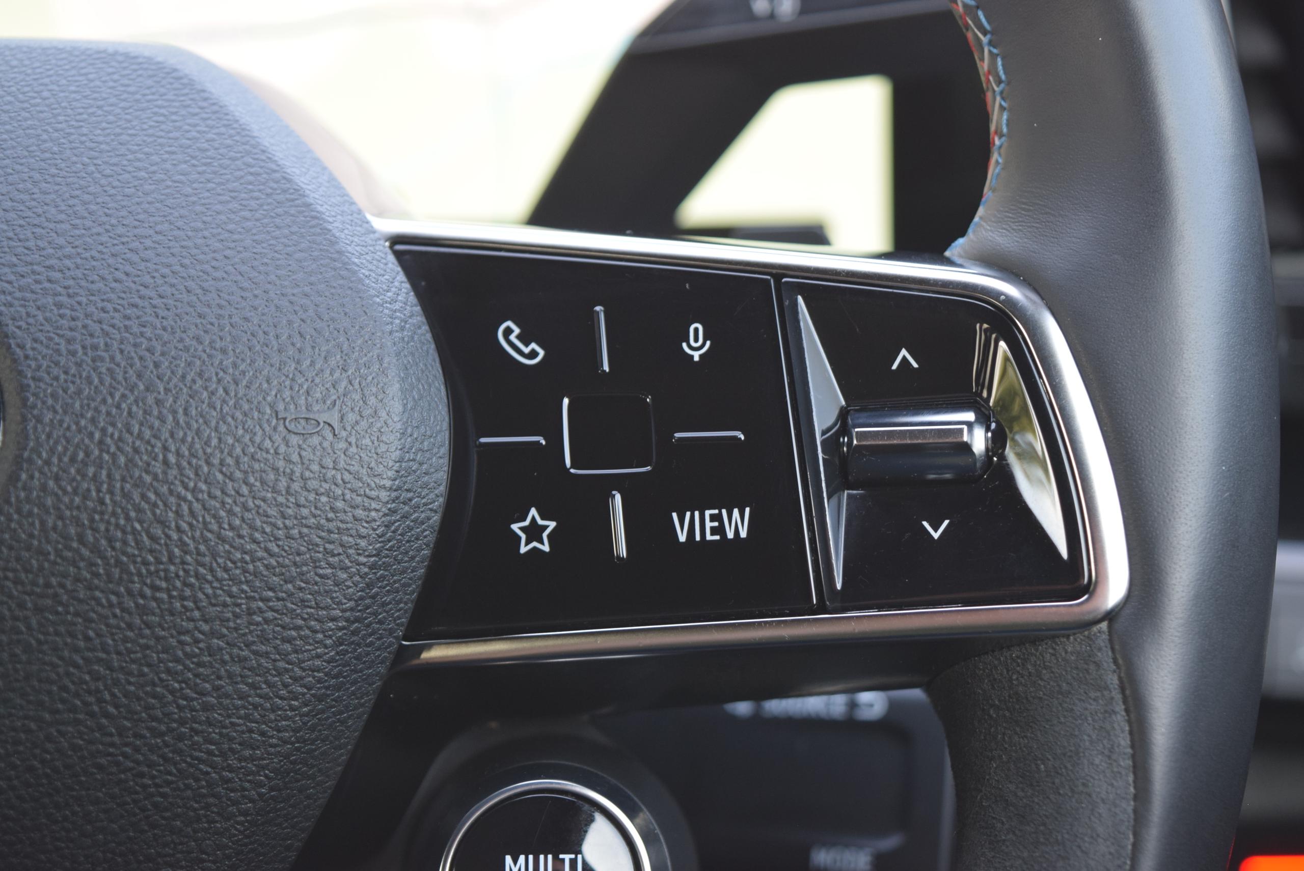 2023 RENAULT AUSTRAL E-Tech FHEV Techno Esprit Alpine 5dr Auto - vehicle photo 16 for sale on PureCar