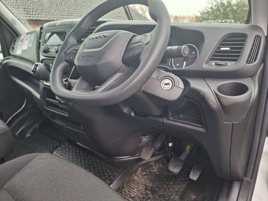 Iveco DAILY FRIDGE Photo