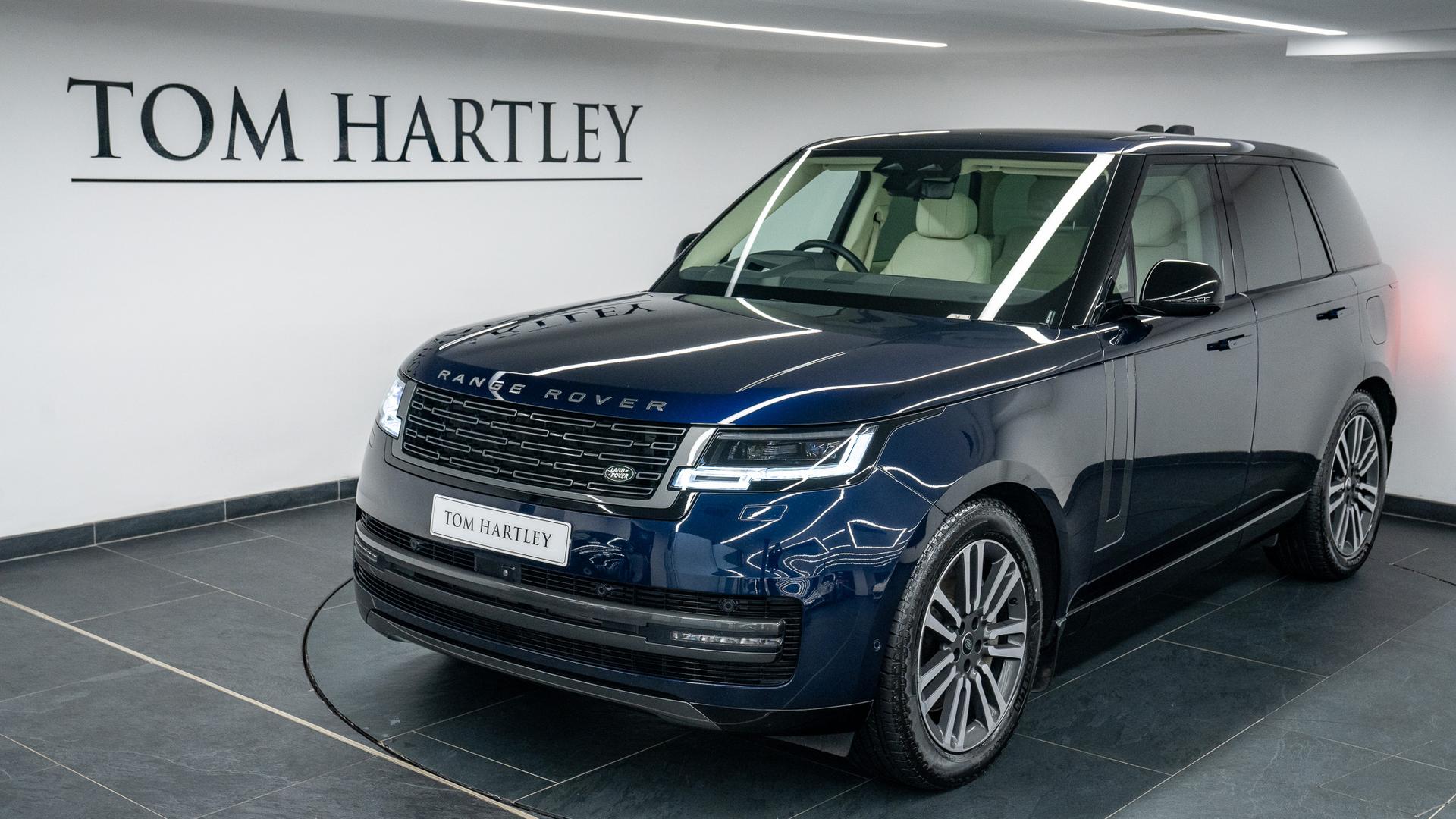 Land Rover Range Rover Photo 5a8c151c-c196-4af6-9180-1adce1d9ef33.jpg