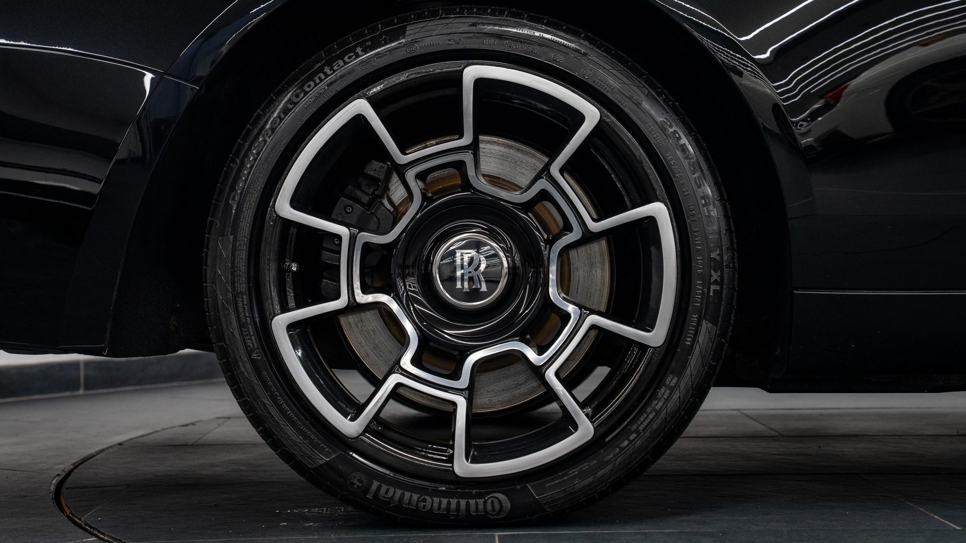 Rolls-Royce Wraith Photo 5a8db94d-f09b-483f-afc9-b74f91332447.jpg