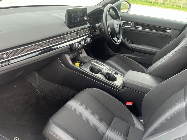 Honda Civic Photo 5aa28416-9f36-4d38-9151-d46a2b6678e6.jpg