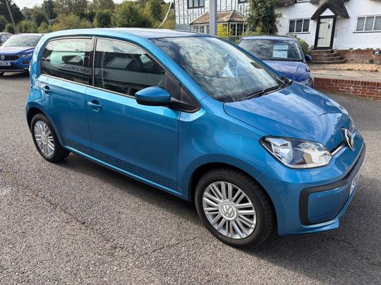 Volkswagen up! Photo 5aa7c6a0-c93d-4e8d-a462-73f36d0ece43.jpeg