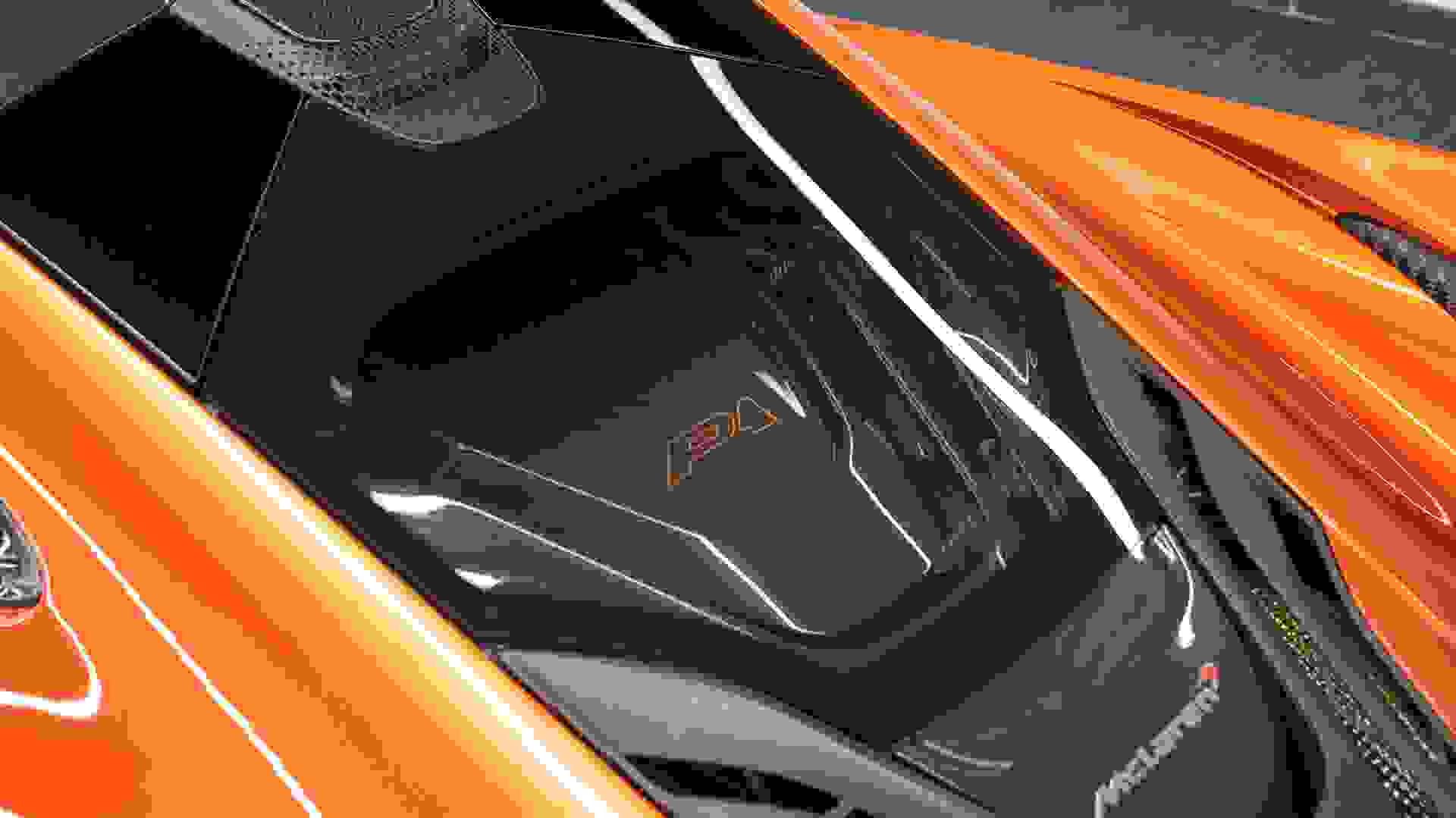 McLaren P1 Photo 5aab28e8-e42b-43a3-aedd-c15c5520907a.jpg