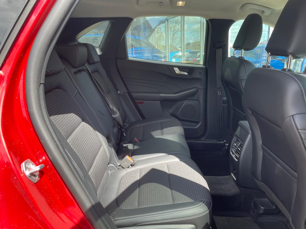 Ford Kuga Photo 5acb072a-9c63-44f2-a8a0-a381105f6c15.jpeg