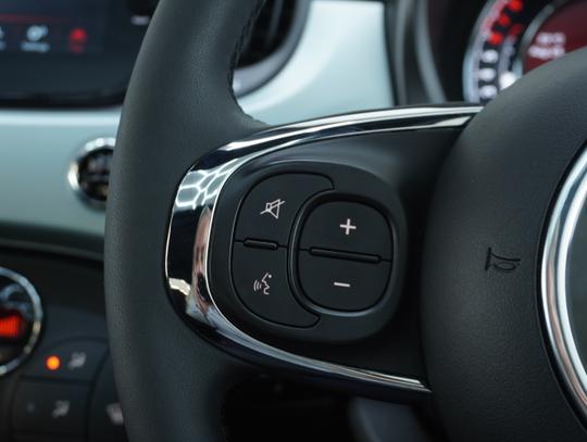 Fiat 500 Photo 5ad07d33-c5d2-44b7-a594-9f9d9c51ec4b.jpg