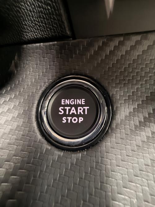 Peugeot 208 Photo 5ad17d9a-ed7a-4423-a275-2bf989b85826.jpeg