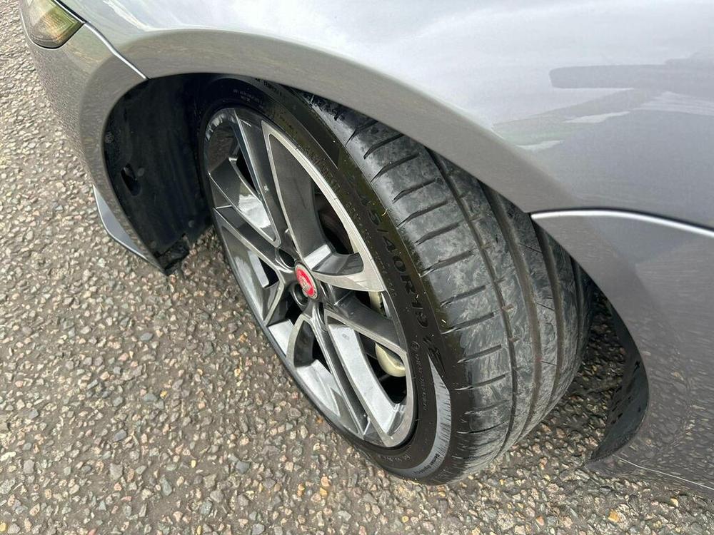 Used Jaguar F-Type MT21VLA 49
