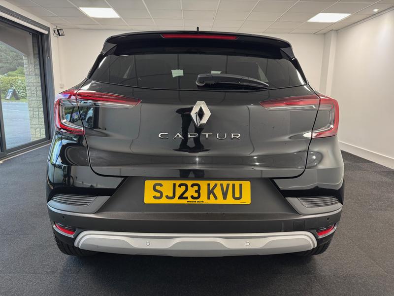 Renault Captur Photo 5b0f5f07-3a32-489b-afb2-626e8567fc8c.jpg