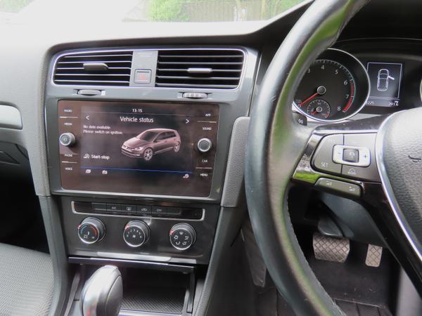 Used Volkswagen Golf DA17GWZ 18