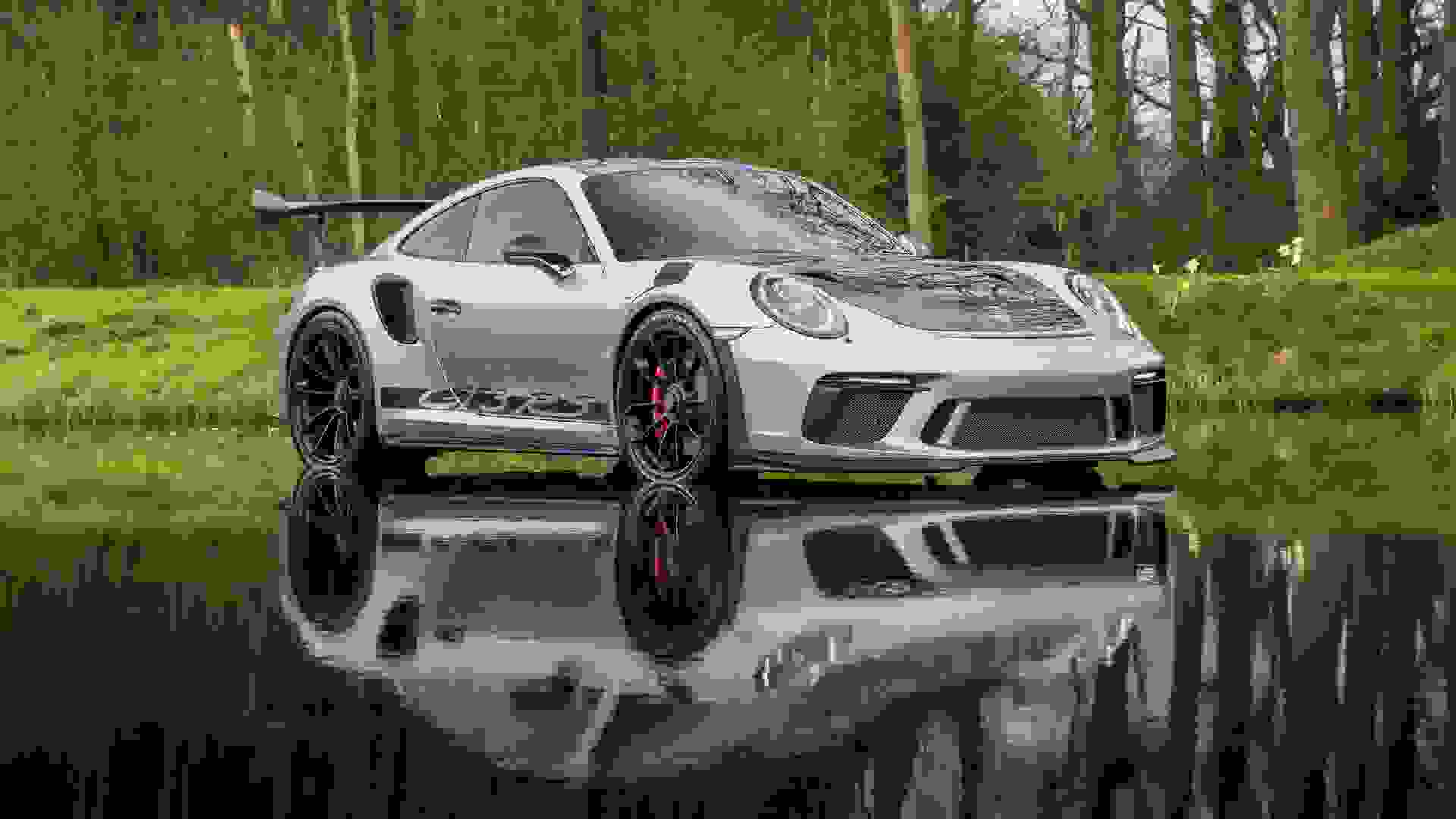 Porsche 911 Photo 5b26d337-6078-44da-8146-1db418bfdc6b.jpg