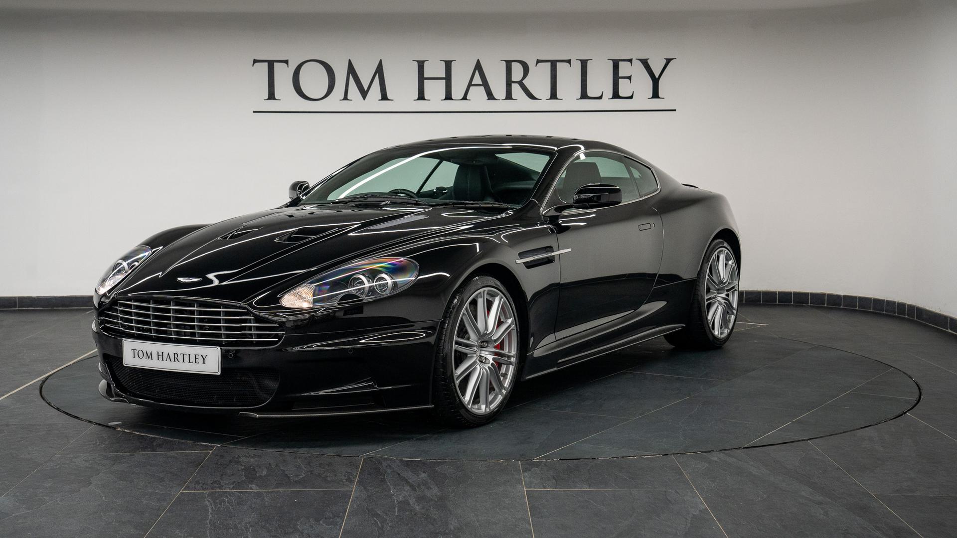 Aston Martin DBS Photo 5b423226-7c87-4e77-965d-dace58a8957a.jpg