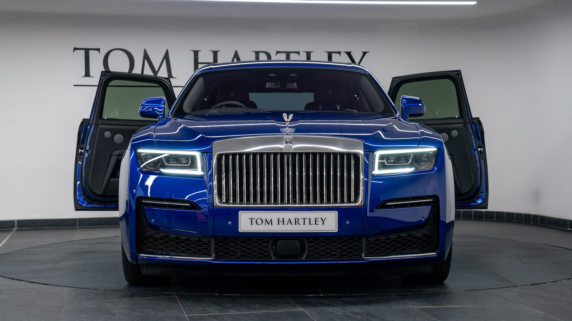 Rolls-Royce Ghost Photo 5b4c877a-64d3-4201-acef-d7382db83a76.jpg