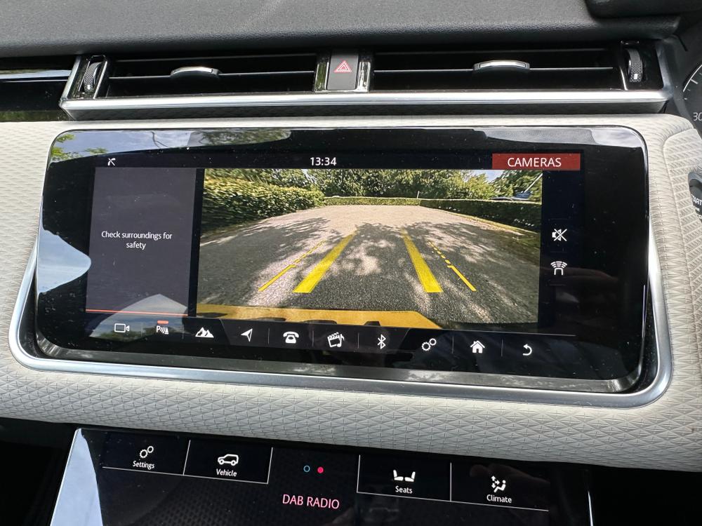 Used Land Rover Range Rover Velar SY70JUV 35
