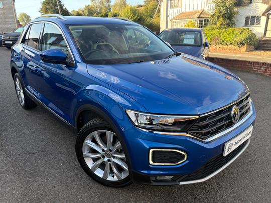 Volkswagen T-Roc Photo 5b557263-04ec-4a89-b22d-c8d293e3a6a7.jpeg