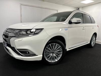 Used 2019 Mitsubishi Outlander 4X4 AUTOMATIC 2.4h TwinMotor 13.8kWh 4h SUV 5dr Petrol Plug-in Hybrid CVT 4WD Euro 6 (s/s) (209 ps) at Hodgson Car Sales