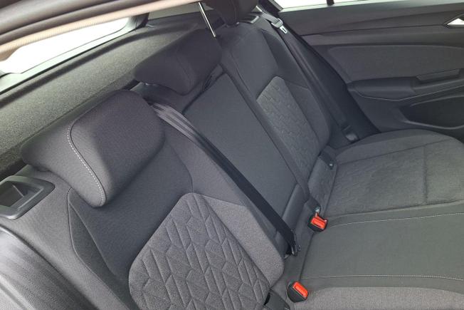 VOLKSWAGEN Golf Photo 9