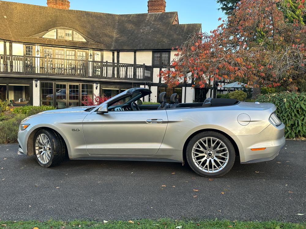 Used Ford Mustang RY18AVC 19