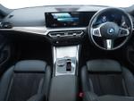 BMW i4 Photo 10