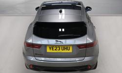 Jaguar E-PACE Photo 7