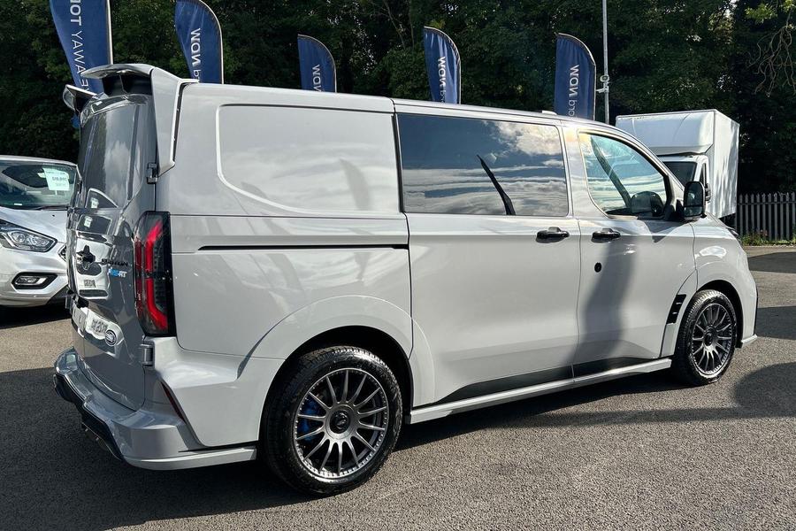 Ford TRANSIT CUSTOM Photo 5b82d1f7-5e6e-4010-9605-c9a32d01adfb.jpg