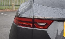 Jaguar E-PACE Photo 35