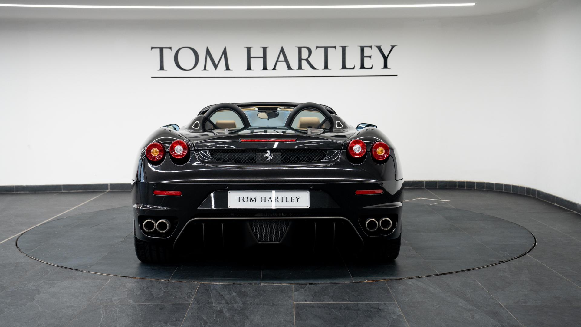 Ferrari F430 Photo 5ba2fdbe-7cfa-4a0b-8841-ef822f5c71d2.jpg