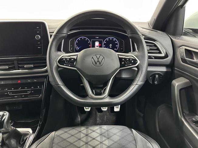 VOLKSWAGEN T-Roc Photo 24