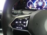 Volkswagen Golf Photo 31