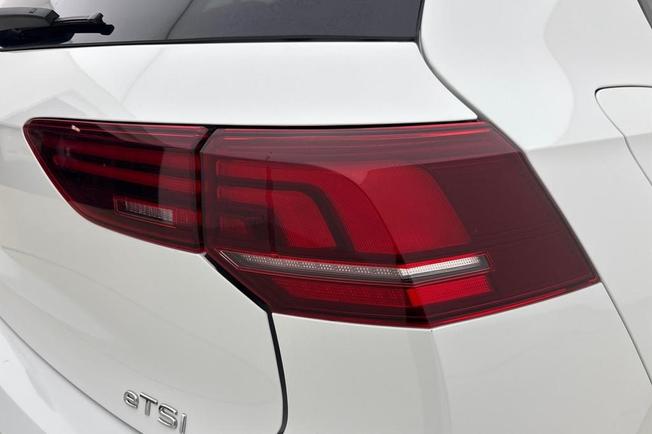 Volkswagen Golf Photo 11