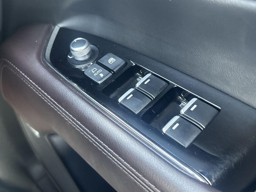 Mazda CX-5 Photo 5bda92c6-9abc-44c2-b678-63be03cde506.jpg