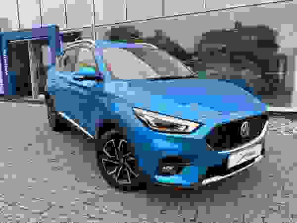 Used 2023 MG MG ZS 1.0 T-GDI Exclusive SUV 5dr Petrol Manual Euro 6 (111 ps) Blue at Dinnages