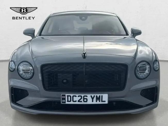 BENTLEY Flying Spur Photo 16