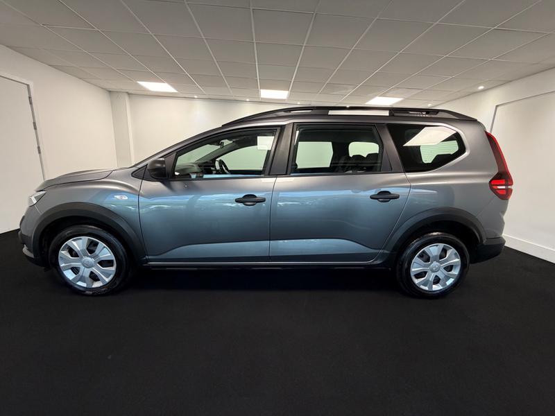 Dacia Jogger Photo 5be4f943-71c8-4c76-a786-2e0af1997b21.jpg