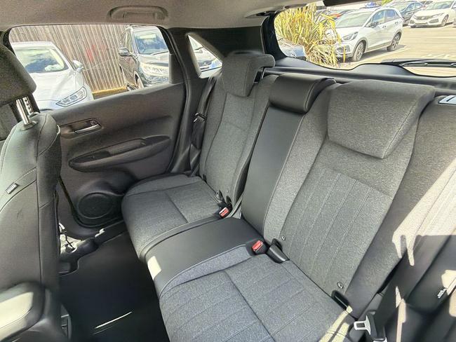 Honda Jazz Photo 5c012bb6-959a-4909-9a77-5099eb48357f.jpg