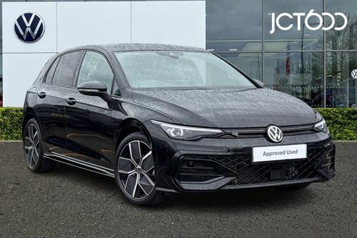 VOLKSWAGEN Golf 1.5 eTSI 150 Black Edition 5dr DSG