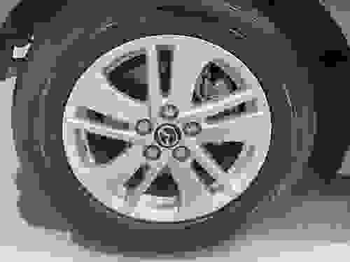 Mazda MAZDA 2 HYBRID Photo 5c16011d-5203-4139-94fc-4daec2e03de3.jpg