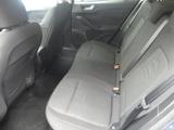 Ford Focus Photo 17