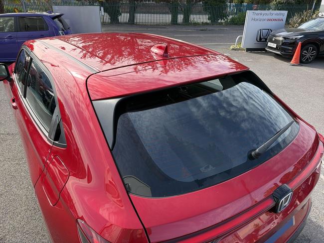 Honda HR-V Photo 5c189573-8db2-4405-8ec2-a644c0ec82e6.jpg