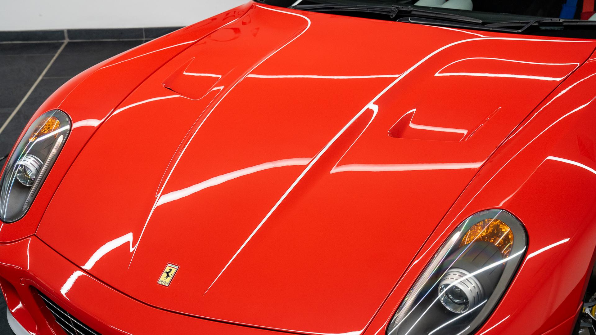 Ferrari 599 GTB Photo 5c1adb95-d6eb-442d-b829-05bdacad65bb.jpg