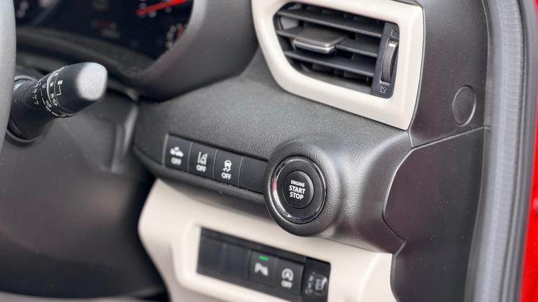 Used Suzuki Swift WV75LSE 6