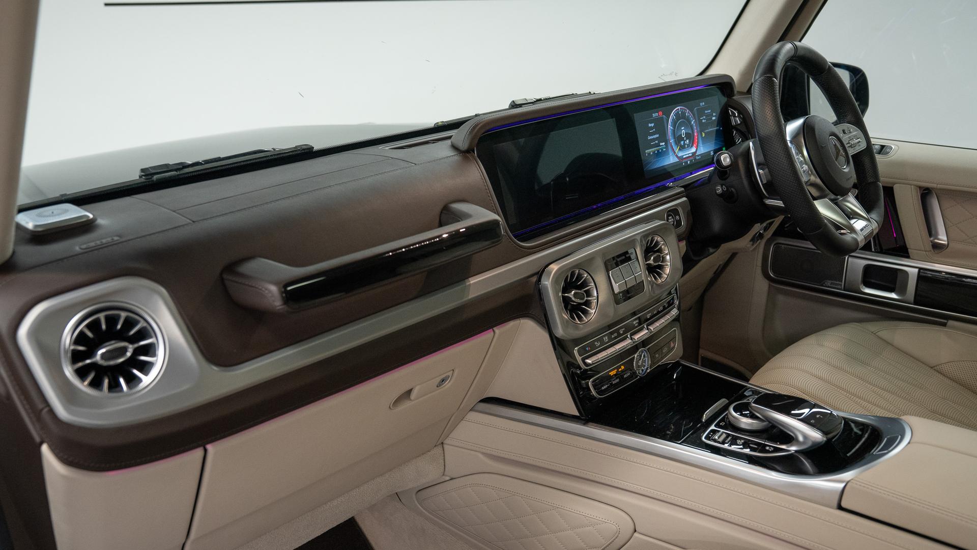 Mercedes-Benz G63 Photo 5c294bd1-c74a-4a0f-9bb5-cb4811e49c0a.jpg