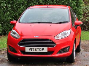Used 2016 Ford Fiesta 1.0T EcoBoost Zetec Hatchback 5dr Petrol Powershift Euro 6 (100 ps) Race Red at #sitename#
