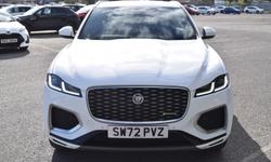 Jaguar F-PACE Photo 4