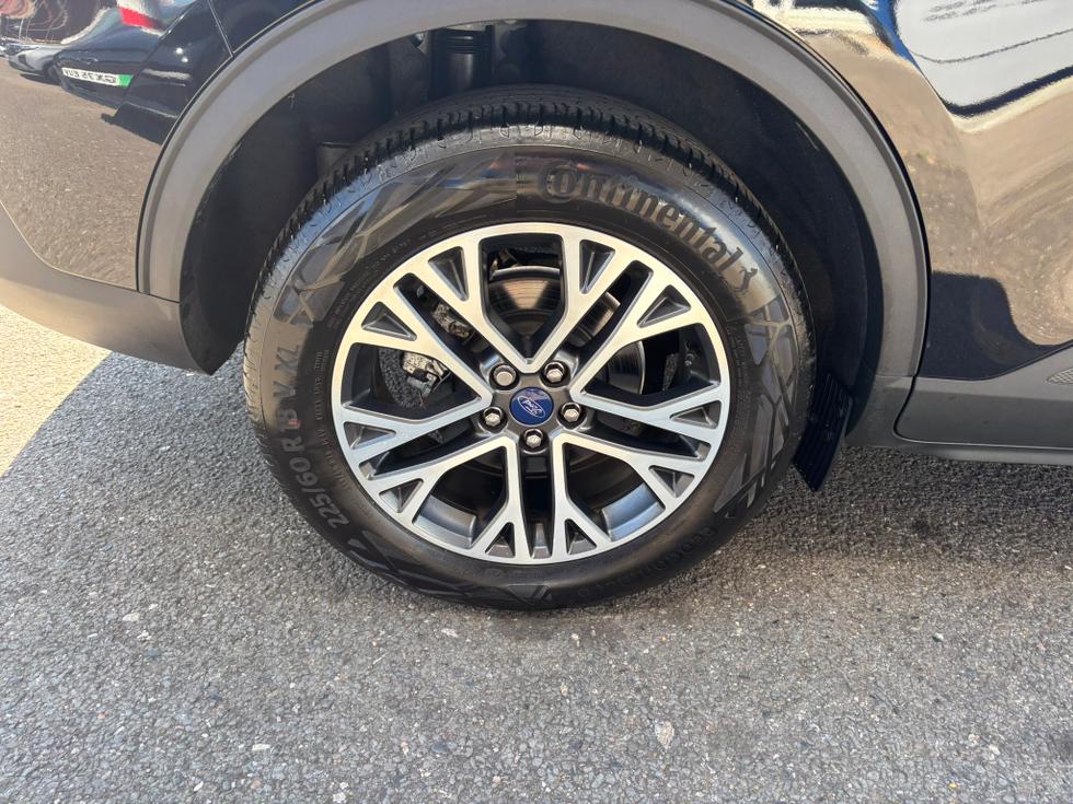 Ford Kuga Photo 5c32d155-10bd-4080-a4bd-05e2f1c8170a.JPEG