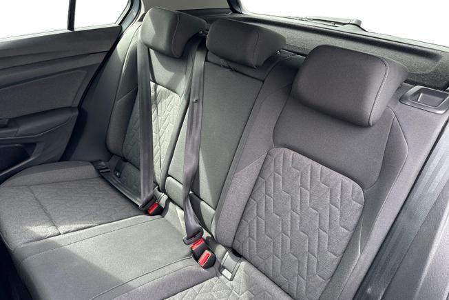 Volkswagen Golf Photo 14