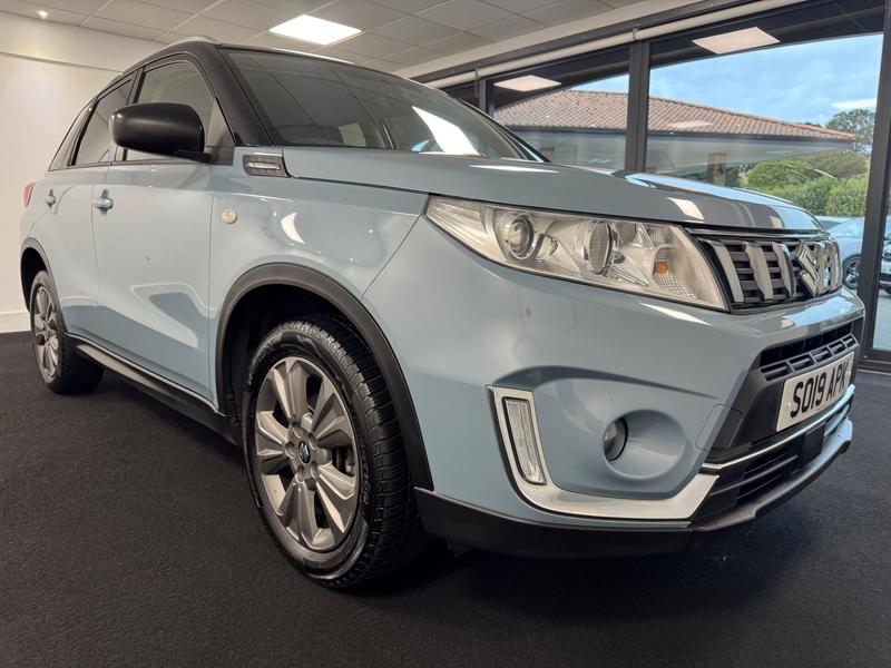 Suzuki Vitara Photo 5c3c9bf3-f670-4087-ad89-e17b896a4aa7.jpg