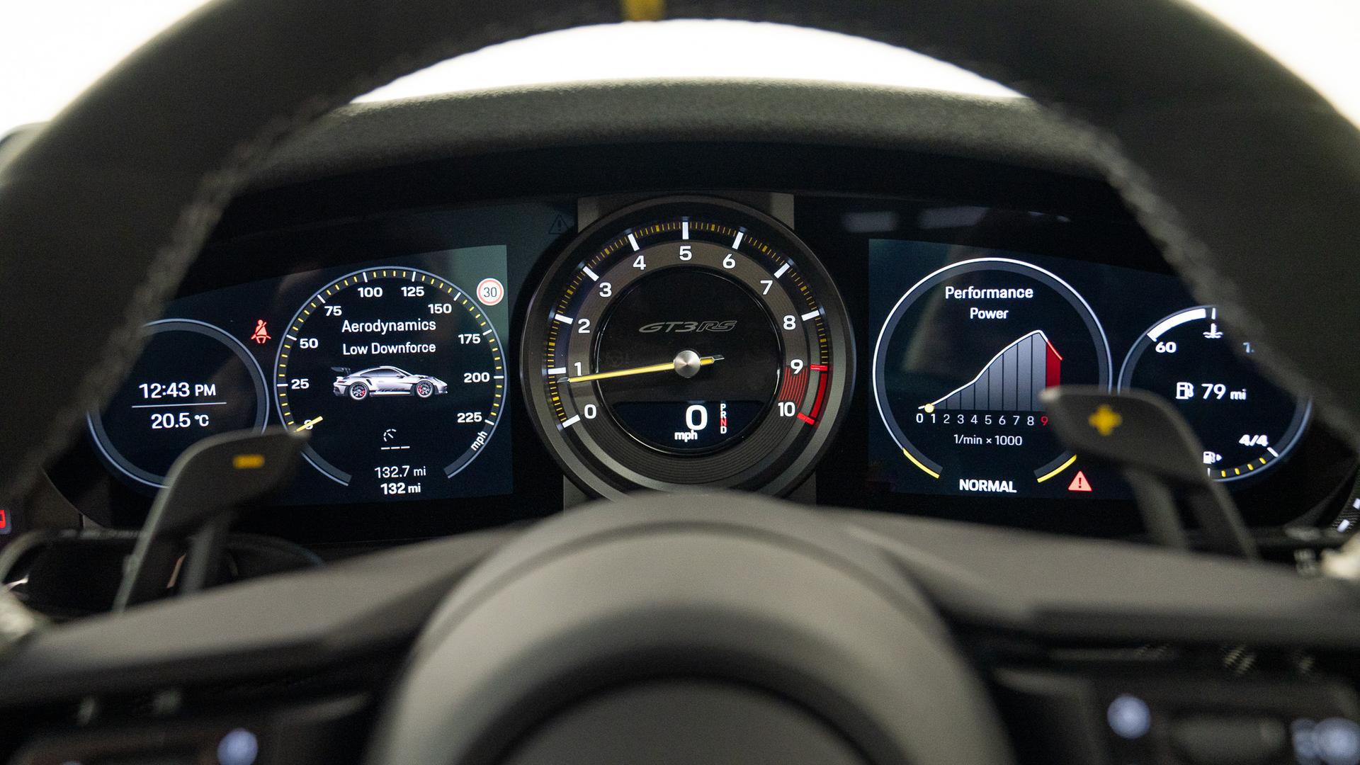 Porsche 911 Photo 5c402111-7817-4bc4-934e-685aaa3597c8.jpg