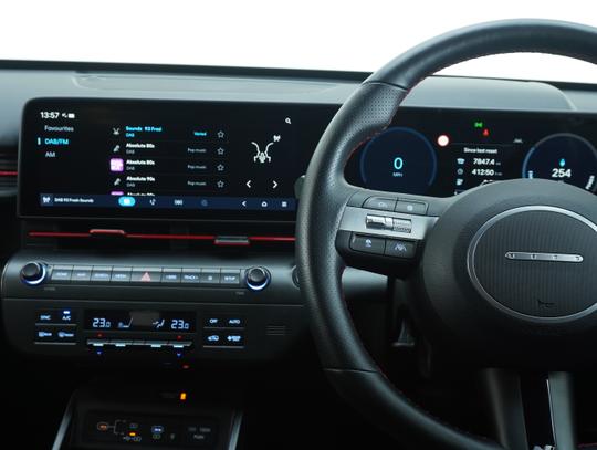 Hyundai KONA Photo 5c479a31-84f1-4540-bb70-0313bbf286ab.jpg